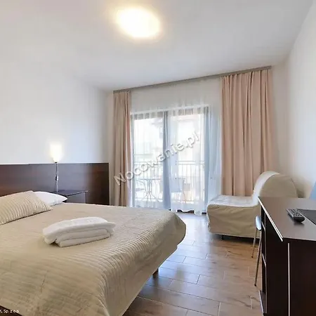 לינה וארוחת בוקר Grot מיצ'יצ'ניו