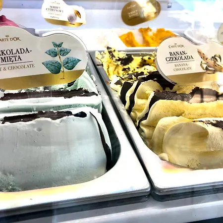 Grot לינה וארוחת בוקר