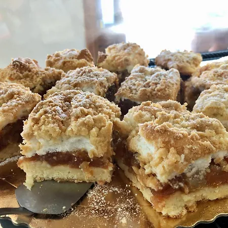 לינה וארוחת בוקר Grot