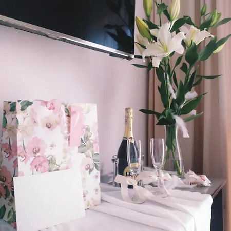 Grot לינה וארוחת בוקר